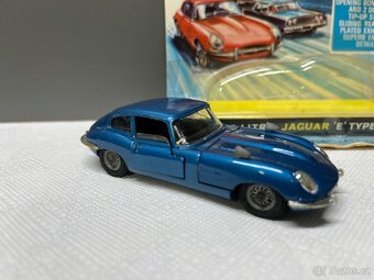 Corgi Toys Jaguar E - 3