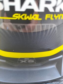 Prodám helmu SHARK Skwal Flynn velikost XS - 3