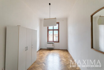 Prodej, byt 2+kk, 42m2, Praha 5, Malá Strana, Plaská - 3