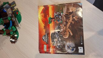 Lego Jurassic World 75929 - 3