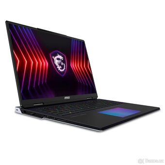 18" MINI LED_MSI TITAN 18 HX_i9-14900HX_64GB_RTX 4080 12GB - 3