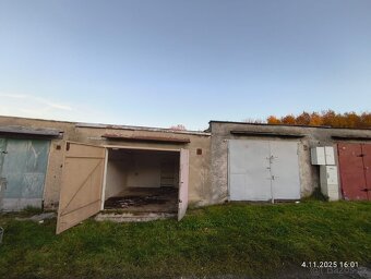 GARÁŽ - SLEZSKÁ OSTRAVA - 3