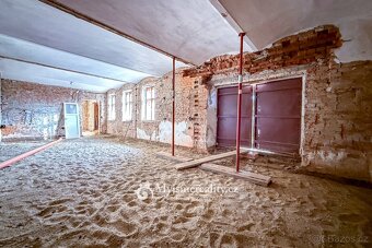 Prodej rodinného domu 340 m², Jaroslavice, ev.č. LU2525 - 3