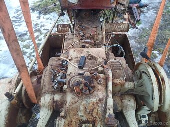 Podvozek Zetor 6711 - 3