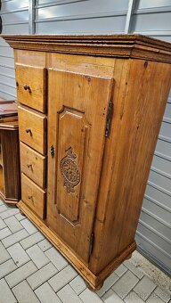 Skříň/komoda - 3