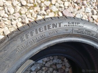 2ks nových letních pneu Goodyear Efficient Grip 195/45/16 - 3