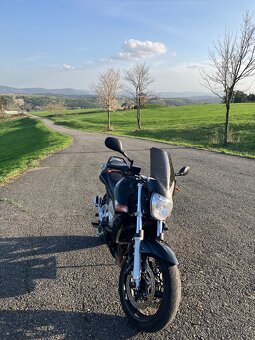 Prodám Suzuki Gsr 600 - 3