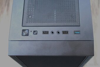 Herní pc - rx 5700 xt / ryzen 5 4500 / 16 gb ram - 3
