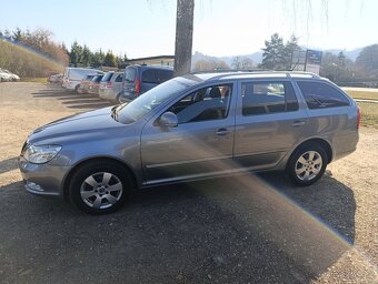 Škoda Octavia 2.0TDi Elegance combi - 3