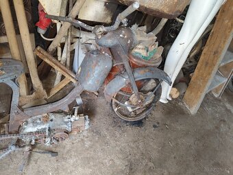Jawa 50 typ 550 pařez - 3