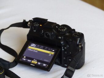Nikon p 7100 - 3