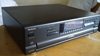 Technics-Compact disc changer SL-PD 887.5ti-disc. - 3