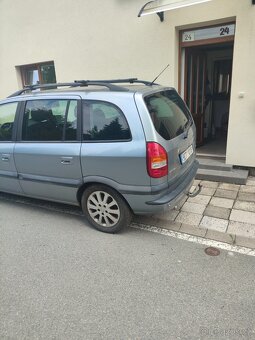 Prodám Opel Zafira 1,8 r.v. 2003 - 3