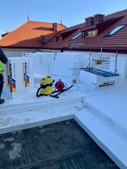 NABÍZÍM PRÁCI / BRIGÁDU - 3