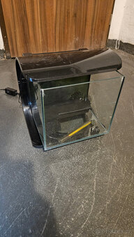 Prodam akvarium Tetra Silhouette akvarijní set LED černý 12l - 3