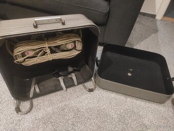 Reproduktory Tesla k promítačce Meopta - 3