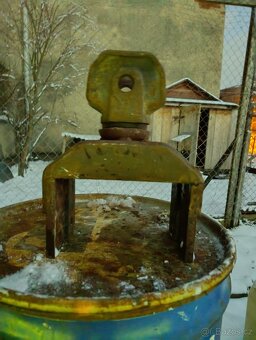 horní zavěs za Zetor - 3