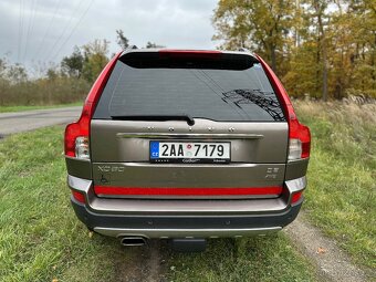 Volvo XC90 2,4 D5 AWD CZ 7 míst DPH - 3