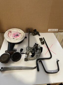 LADA VAZ 2101 - Díly - 3