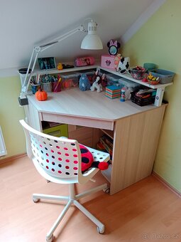Dětský pokoj/studentský pokoj - 3