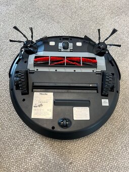 ROBOTICKÝ VYSAVAČ MIELE SCOUT RX2 HOME VISION - 3