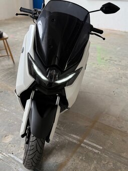Yamaha NMAX - 3