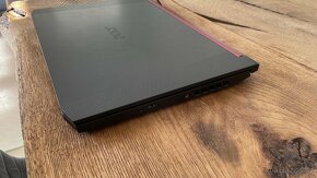 Prodám notebook acer nitro 5 AMD Ryzen 5 3550H - 3