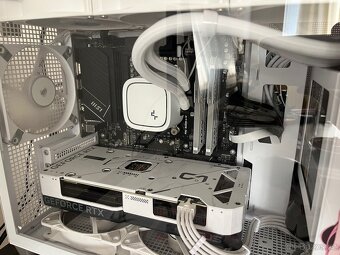 počítač / r5 7600x / 32gb 6000mhz - 3