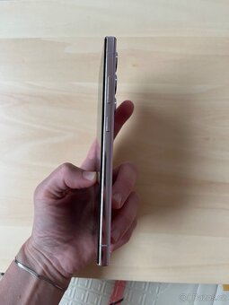 Samsung S23 Ultra, 256GB, prasklý displej - 3