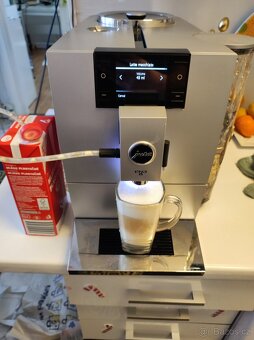 Jura ena 8 Red edice - 3