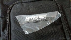 MyProtein - batoh na jídlo - 3