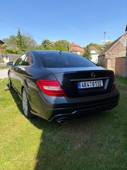 Mercedes Benz coupe AMG Styling / Manuál - 3