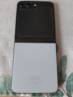 Samsung Galaxy Z Flip 5 512GB - 3