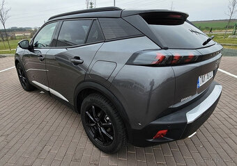 Peugeot 2008 1.2 GT Line - 3