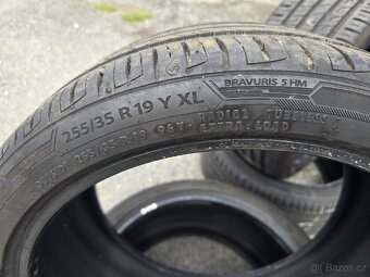 Sada letních pneu téměř nejetych 7,1 až 7,3 mm dvorozmer r19 - 3