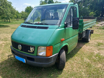 WV LT46 třístranný sklápěč - 3