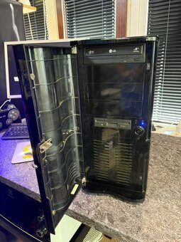 Počítač Intel Core2 Duo E8400/4 GB RAM/320GB - 3