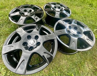 Alu Škoda Fabia 1/2 6jx14 ET43 5x100 - 3