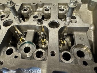 BMW E90,F30,F10, X3, X1 N47D20C a N47C20A díly - 3