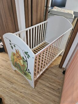 Dětská komoda, postel a matrace - 3