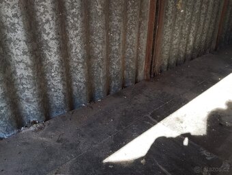 Prodám plechový sklad - 3