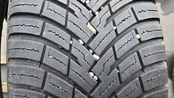 Celoroční pneu 215/55/17 Pirelli - 3