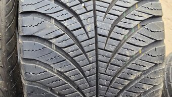 Celoroční pneumatiky 215/55/17 Good Year - 3