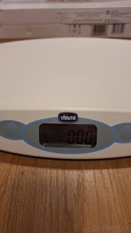CHICCO Váha digitální dětská - 3