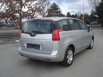 Peugeot 5008 1.6 HDi 7 MIST NAVI - 3