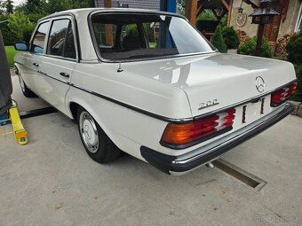 mercedes w123 - 3