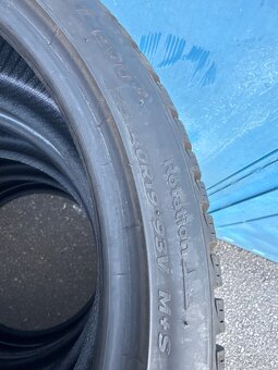 Zimni pneu 225/50/19 - 3