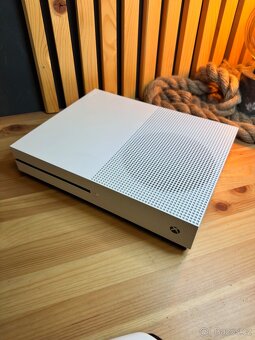 Microsoft XBOX One S 1TB - 3