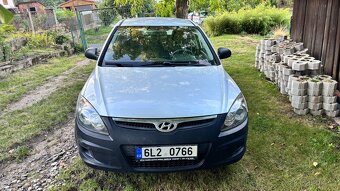 Hyundai i30 1.4 16V, benzín, hatchback - 3