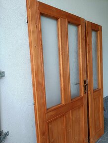 Dvoukřídlé dřevěné dveře 125 cm - 3